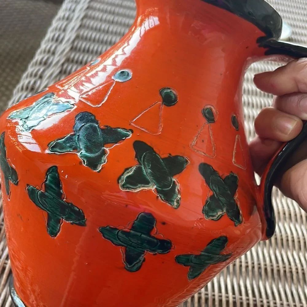 MCM Pitcher  - Picture 5 of 9
